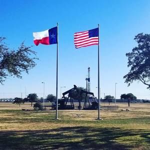 Meet your Posher, Travis